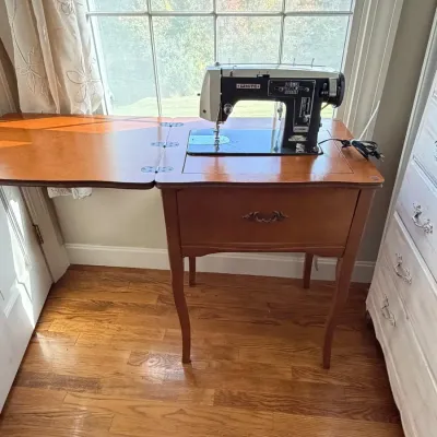 Mid-Century White Economy Sewing Machine & Folding Console Table Cabinet