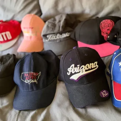 Lot of 10 Vintage & Casual Baseball Caps – NAPA Racing, Arizona, Harley Davidson, Titleist Snapbacks