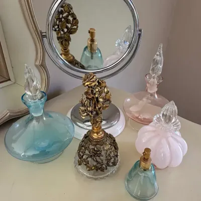 Vintage Vanity Perfume Bottle Lot Matson Gold Filigree Fenton Rose Art Glass