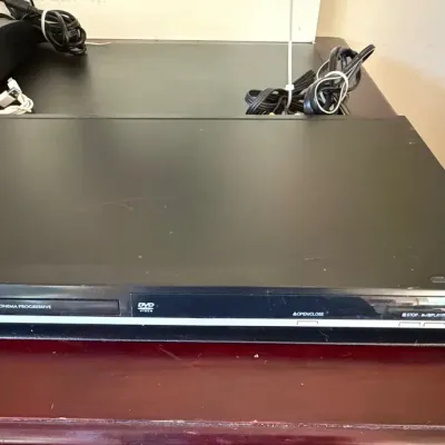 Toshiba SD-K770 Slim Progressive Scan DVD Video Player