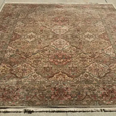 Karastan Large Area Rug (WHF)