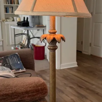 Ornate Traditional Table Lamp with Acanthus Leaf Detailing & Bell-Shaped Fabric Shade