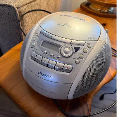 Sony CFD-E90 Portable CD & Cassette Boombox with AM/FM Radio - Silver