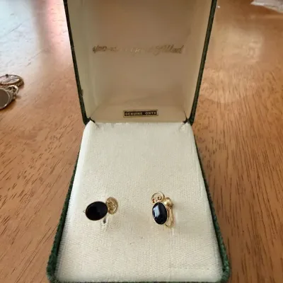 Vintage Genuine Black Onyx Gold-Filled Screw-Back Earrings in Original Presentation Box