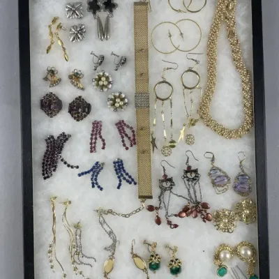 Sale Photo Thumbnail #680