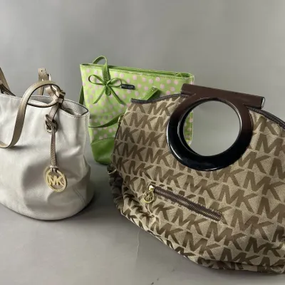 Sale Photo Thumbnail #748