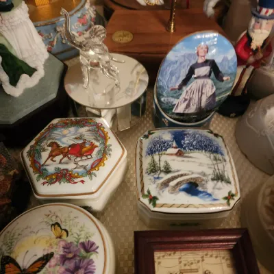 Sale Photo Thumbnail #37