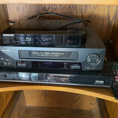 Lot Of Video And DVD Players 