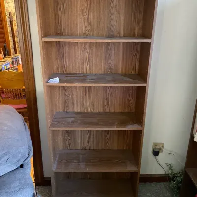 Simple Bookshelf 