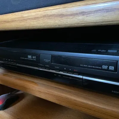 DVD/VHS Combo Player