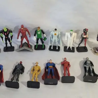 16 Mini Statue Figurines of Superheroes including DC Comics Superman Joker Batman Green Lantern