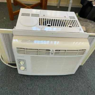 Frigidaire Window Air Conditioner 
