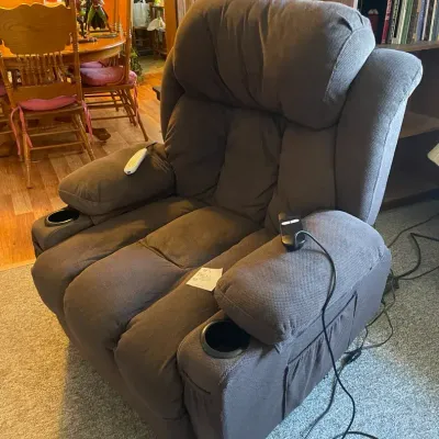 Recliner With Electronic Control 