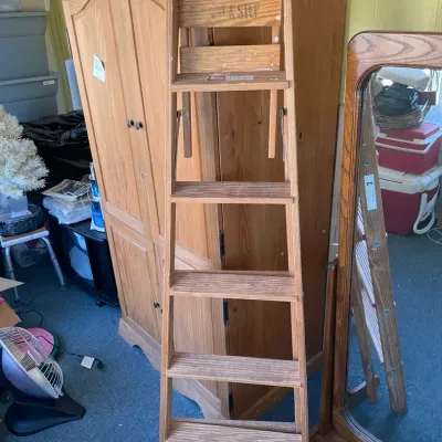 6 Foot Ladder