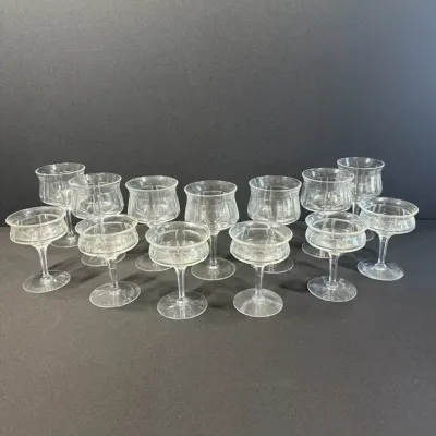 Vintage Clear Pressed Glass Footed Sherbet Dessert Dishes