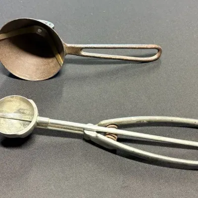 Antique Or Vintage Ice Cream Scoops 