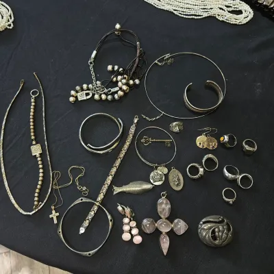 Sale Photo Thumbnail #75