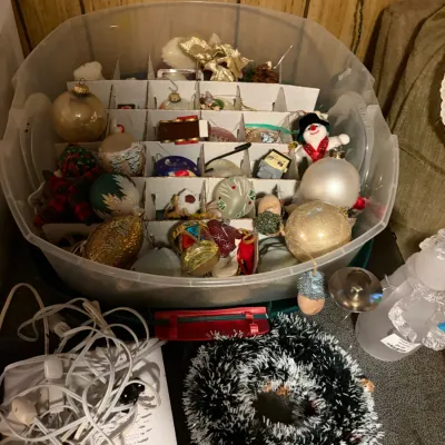 Estate sale photo
