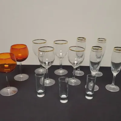 Mixed Wine Glass Lot