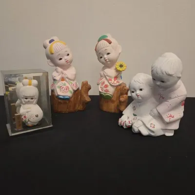 Porcelain Japanese Figurines 