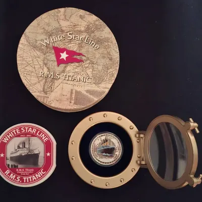 New Zealand Mint 100th Anniversary Titanic Commemorative Coin W/ Nautical Porthole Display