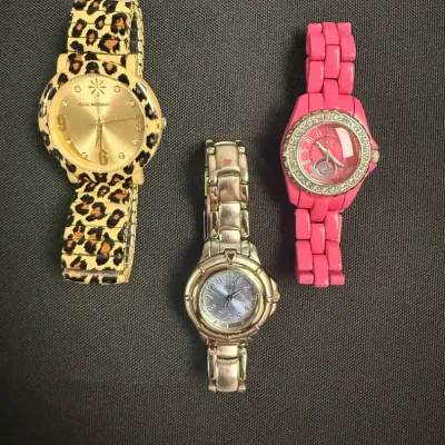 Women’s Watches (Guess, Isaac Mizrahi Live, Geneva)