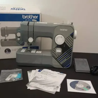 Brother Lightweight Full Size Sewing Machine LX3817G