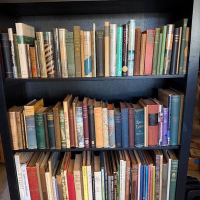 Over 800 hardbound books-- mostly First Editions and early literature--$5 each