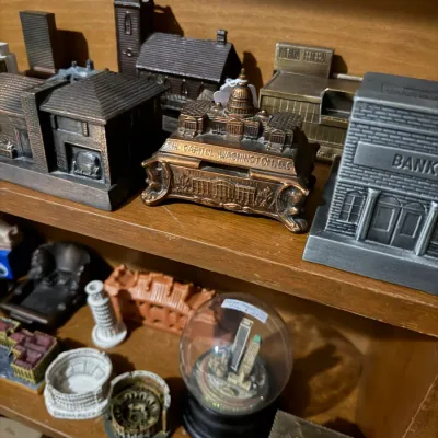 Sale Photo Thumbnail #275