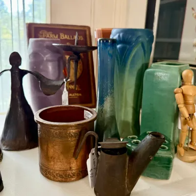 Sale Photo Thumbnail #178: Art Pottery - Rookwood, Weller, Van Briggle