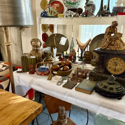 Sale Photo Thumbnail #175