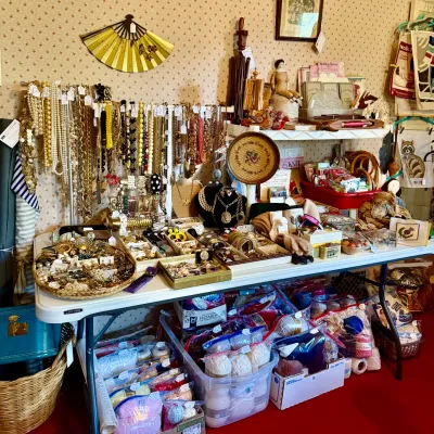 Sale Photo Thumbnail #193