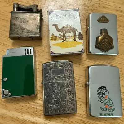 Sale Photo Thumbnail #72: Zippos