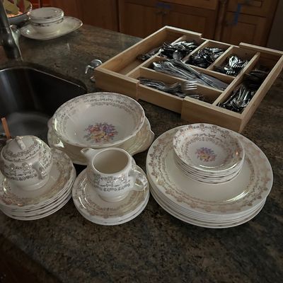 Sale Photo Thumbnail #126