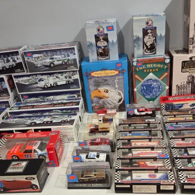 Sale Photo Thumbnail #110