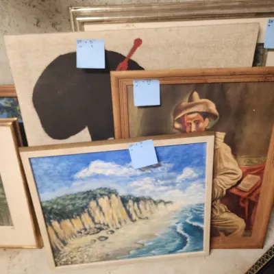 Estate sale photo