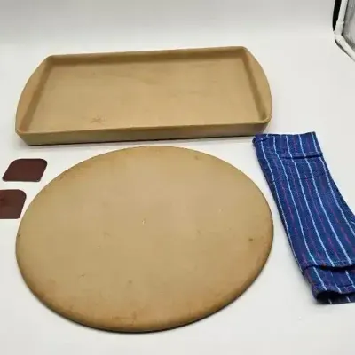 Pampered Chef Classic Round Stone, Stoneware Bar Pan