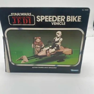 ******check This Lot        Vintage Star Wars Speeder Bike Toy