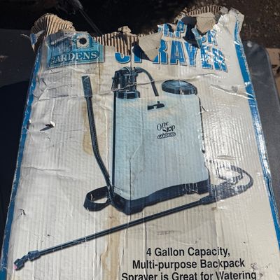 Sale Photo Thumbnail #268: One Stop Gardens 4-gallon multi-purpose backpack sprayer in its original damaged box.