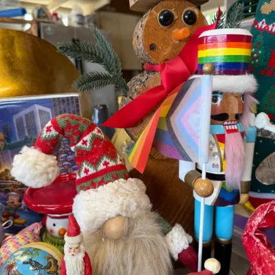 Sale Photo Thumbnail #274