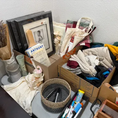 Sale Photo Thumbnail #194