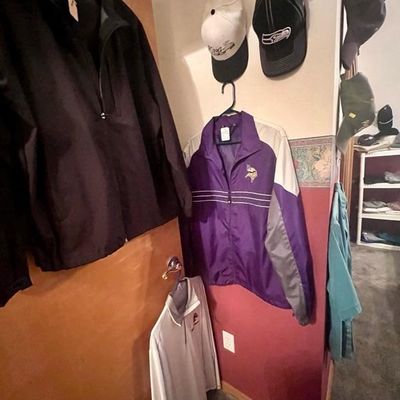 Sale Photo Thumbnail #142
