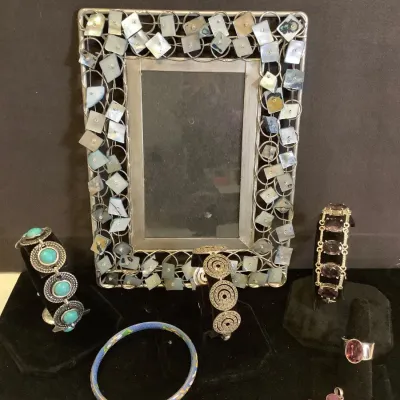 Sale Photo Thumbnail #143
