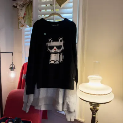 Sale Photo Thumbnail #470