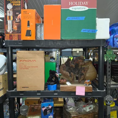 Sale Photo Thumbnail #46