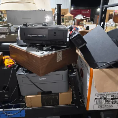 Sale Photo Thumbnail #253