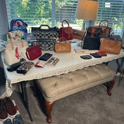 Sale Photo Thumbnail #433
