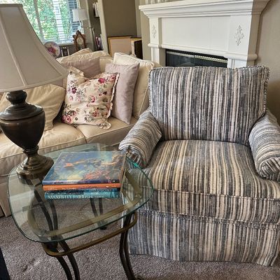 Sale Photo Thumbnail #471