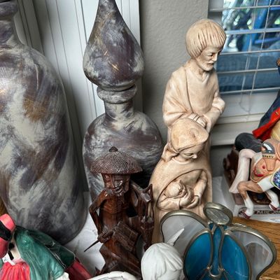 Sale Photo Thumbnail #197