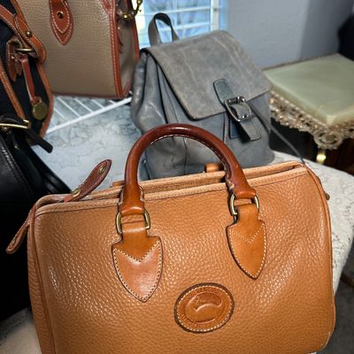 Sale Photo Thumbnail #438